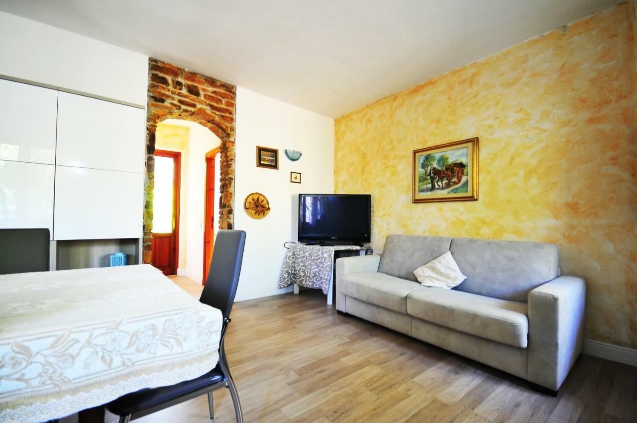 Residenza I Melograni Villa Porto Ottiolu Exterior photo